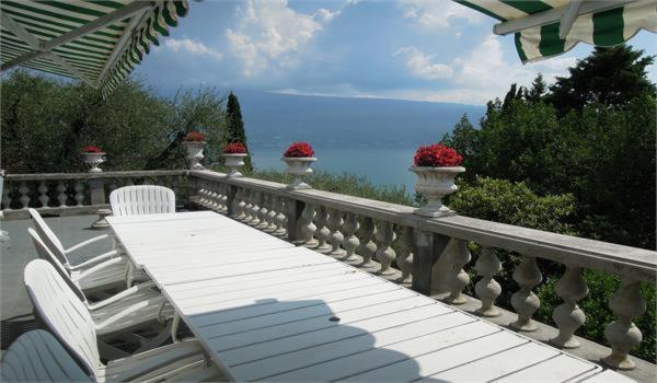 Villa Pinetina Gargnano Exterior foto